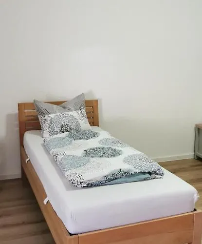 Apartman Monteurwohnung 1 *